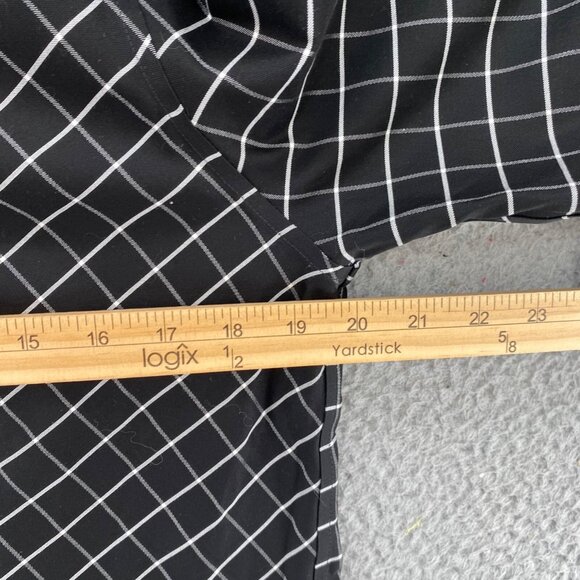 Chicos Top Womens 0.5 US Small Black No Iron Sateen Wing Collar Windowpane NWT - Picture 7 of 10